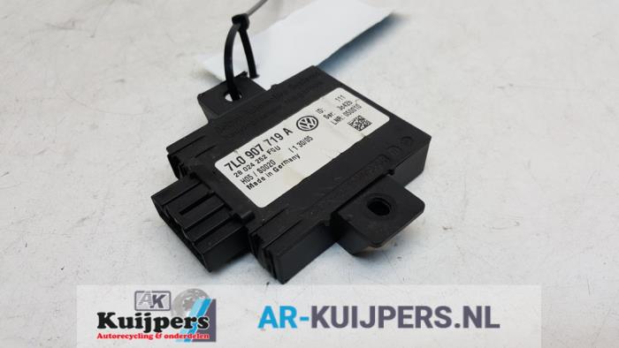 Używane Modul alarmu Volkswagen Touareg (7LA/7L6) 5.0 TDI V10 Cena € 20,00 Procedura marży oferowane przez Autorecycling Kuijpers