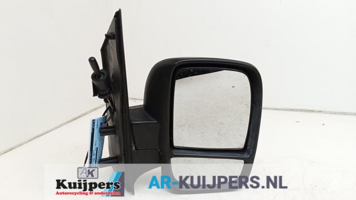 Wing mirror, right from a Citroën Jumpy (G9) 2.0i 16V 2011