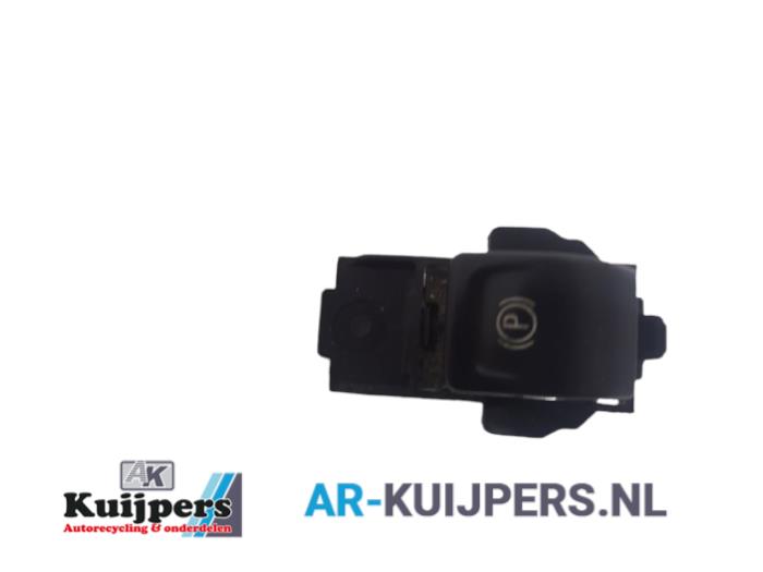 Gebrauchte Handbremse Schalter Opel Insignia 1.8 16V Ecotec Preis € 15,00 Margenregelung angeboten von Autorecycling Kuijpers