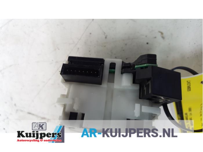 Wiper switch from a Nissan Qashqai (J10) 1.5 dCi 2009