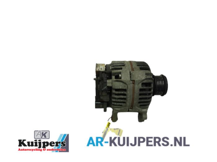 Usagé Dynamo Volkswagen Caddy II (9K9A) 1.9 SDI Prix € 25,00 Règlement à la marge proposé par Autorecycling Kuijpers