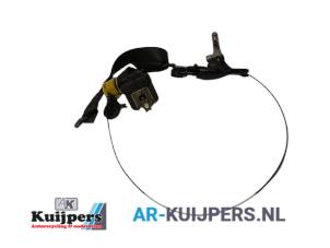 Used Front seatbelt, left BMW 7 serie (E38) 740i/iL 4.0 V8 32V Price € 40,00 Margin scheme offered by Autorecycling Kuijpers