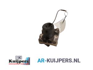 Used ABS pump BMW 7 serie (E38) 740i/iL 4.0 V8 32V Price € 100,00 Margin scheme offered by Autorecycling Kuijpers