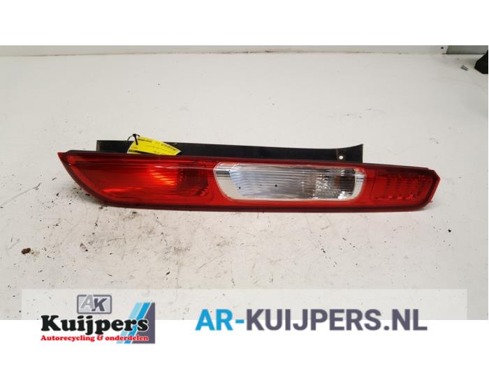 Taillight, right from a Ford Focus 2 1.6 Ti-VCT 16V 2007