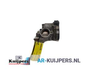 Usados Cuerpo de válvula de mariposa Opel Agila (A) 1.2 16V Precio € 20,00 Norma de margen ofrecido por Autorecycling Kuijpers
