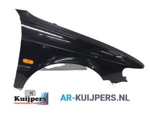 Używane Blotnik prawy przód Saab 900 II (YS3D) 2.3 S,SE 16V Cena € 55,00 Procedura marży oferowane przez Autorecycling Kuijpers