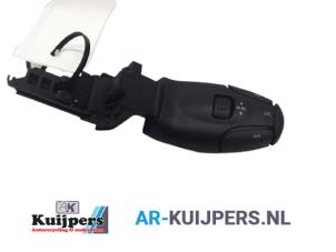 Used Steering wheel mounted radio control Peugeot 307 Break (3E) 2.0 HDi 90 Price € 20,00 Margin scheme offered by Autorecycling Kuijpers