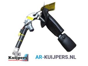 Used Front seatbelt buckle, left Chrysler Voyager/Grand Voyager (RG) 2.4i 16V Price € 25,00 Margin scheme offered by Autorecycling Kuijpers