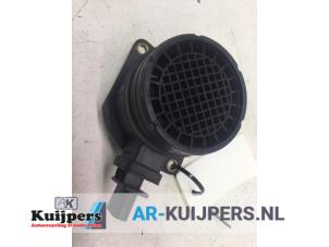 Luftmassenmesser van een Hyundai Accent 1.5 CRDi VGT 16V 2007