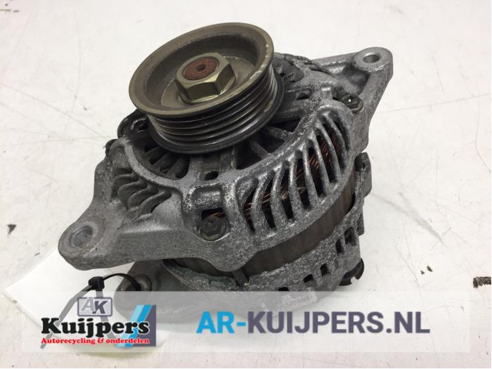Begagnade Dynamo Mitsubishi Colt (Z2/Z3) 1.3 16V Pris € 25,00 Marginaltabell erbjuds av Autorecycling Kuijpers