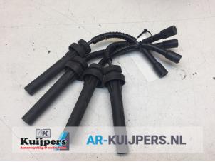 Used Spark plug cable set Chrysler Voyager/Grand Voyager (RG) 2.4i 16V Price € 19,00 Margin scheme offered by Autorecycling Kuijpers