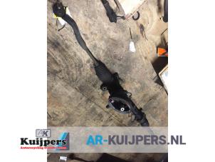 Used Power steering box Toyota Yaris Verso (P2) 1.3 16V Price € 60,00 Margin scheme offered by Autorecycling Kuijpers