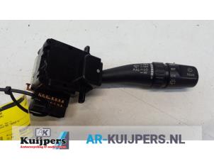 Gebrauchte Scheibenwischer Schalter Kia Cerato 1.6 16V Preis € 21,00 Margenregelung angeboten von Autorecycling Kuijpers