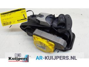 Gebrauchte Sicherheitsgurt rechts vorne Kia Cerato 1.6 16V Preis € 35,00 Margenregelung angeboten von Autorecycling Kuijpers