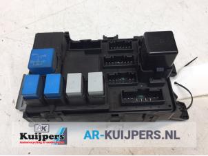 Usados Caja de fusibles Kia Rio II (DE) 1.5 CRDi VGT 16V Precio € 20,00 Norma de margen ofrecido por Autorecycling Kuijpers