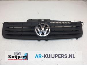 Usagé Calandre Volkswagen Polo IV (9N1/2/3) 1.2 12V Prix € 20,00 Règlement à la marge proposé par Autorecycling Kuijpers