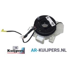 Usagé Ressort tournant airbag Nissan Almera (N16) 1.8 16V Prix € 30,00 Règlement à la marge proposé par Autorecycling Kuijpers