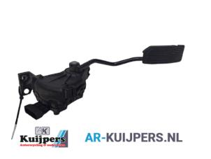 Używane Pedal gazu Nissan Almera (N16) 1.8 16V Cena € 15,00 Procedura marży oferowane przez Autorecycling Kuijpers