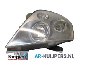 Used Headlight, left Ssang Yong Rexton 2.9 TD RJ 290 Price € 40,00 Margin scheme offered by Autorecycling Kuijpers