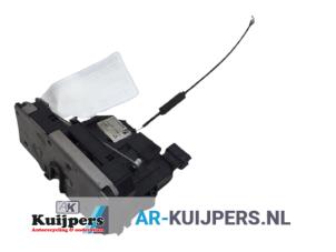 Usados Mecanismo de cerradura de puerta de 4 puertas izquierda detrás Fiat Punto Evo (199) 1.3 JTD Multijet 85 16V Euro 5 Precio € 30,00 Norma de margen ofrecido por Autorecycling Kuijpers