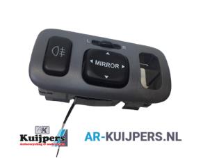 Used Mirror switch Toyota Yaris Verso (P2) 1.3 16V Price € 25,00 Margin scheme offered by Autorecycling Kuijpers