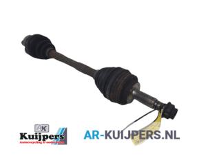 Used Front drive shaft, left Toyota Yaris Verso (P2) 1.3 16V Price € 30,00 Margin scheme offered by Autorecycling Kuijpers