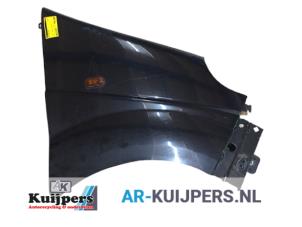 Used Front wing, right Opel Vivaro 1.9 DTI 16V Price € 29,00 Margin scheme offered by Autorecycling Kuijpers