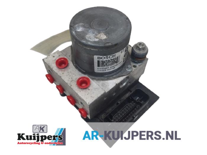 Usagé Bloc ABS Fiat Punto Evo (199) 1.3 JTD Multijet 85 16V Euro 5 Prix € 35,00 Règlement à la marge proposé par Autorecycling Kuijpers