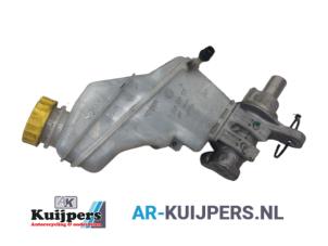 Używane Glówny cylinder hamulcowy Fiat Punto Evo (199) 1.3 JTD Multijet 85 16V Euro 5 Cena € 25,00 Procedura marży oferowane przez Autorecycling Kuijpers