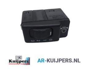 Used AIH headlight switch Opel Agila (A) 1.0 12V Price € 10,00 Margin scheme offered by Autorecycling Kuijpers