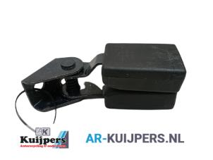 Usagé Insertion ceinture de sécurité arrière centre Opel Insignia Mk.I 1.8 Ecotec 16V Prix € 24,00 Règlement à la marge proposé par Autorecycling Kuijpers
