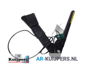 Used Front seatbelt buckle, left Opel Meriva 1.8 16V Price € 20,00 Margin scheme offered by Autorecycling Kuijpers