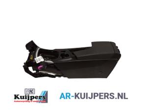 Used Middle console Opel Insignia Mk.I 1.8 Ecotec 16V Price € 80,00 Margin scheme offered by Autorecycling Kuijpers