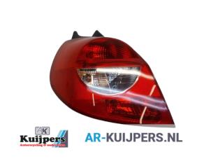 Used Taillight, left Renault Clio III (BR/CR) 1.4 16V Price € 19,00 Margin scheme offered by Autorecycling Kuijpers
