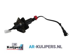 Used Clutch master cylinder Ford Focus 3 1.6 Ti-VCT 16V 105 Price € 20,00 Margin scheme offered by Autorecycling Kuijpers