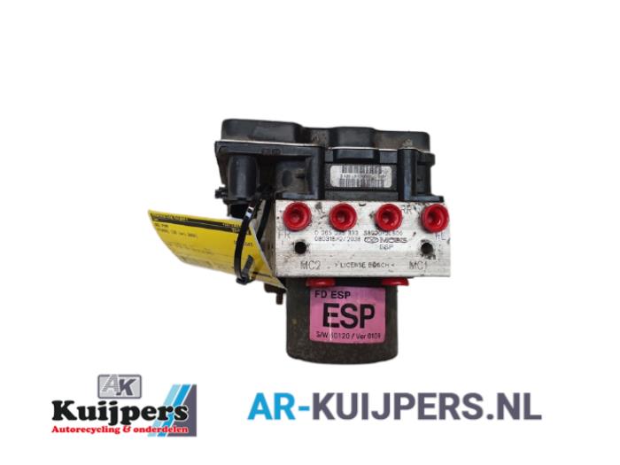 Gebrauchte ABS Pumpe Hyundai i30 Crosswagon (WWH) 1.6 CVVT 16V Preis € 35,00 Margenregelung angeboten von Autorecycling Kuijpers