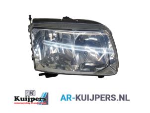 Used Headlight, right Volkswagen Polo III (6N2) 1.4 16V 75 Price € 15,00 Margin scheme offered by Autorecycling Kuijpers