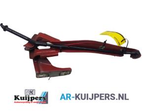 Used Bonnet Hinge Nissan Note (E11) 1.4 16V Price € 20,00 Margin scheme offered by Autorecycling Kuijpers