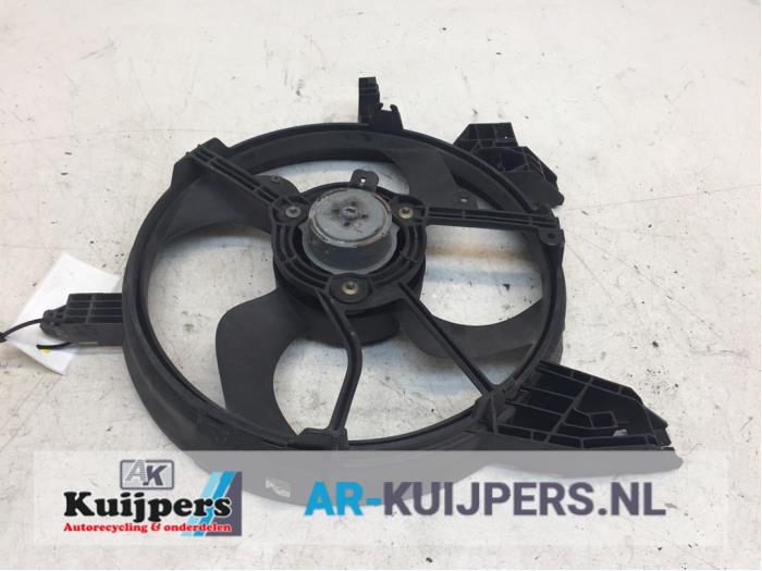 Cooling fans from a Nissan Note (E11) 1.4 16V 2006
