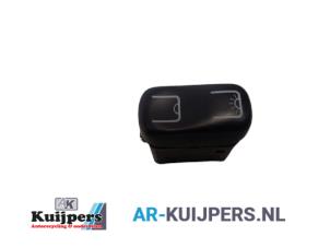 Used Switch (miscellaneous) Mercedes Vito (638.0) 2.2 CDI 112 16V Price € 10,00 Margin scheme offered by Autorecycling Kuijpers