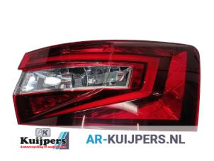 Used Taillight, right Skoda Superb Combi (3V5) 2.0 TDI 4x4 Price € 95,00 Margin scheme offered by Autorecycling Kuijpers