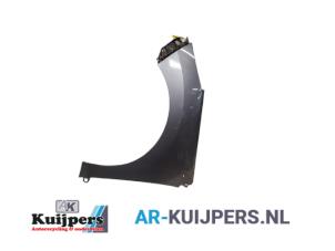 Używane Ekran lewy przód Peugeot 308 (4A/C) 1.6 16V THP 150 Cena € 30,00 Procedura marży oferowane przez Autorecycling Kuijpers