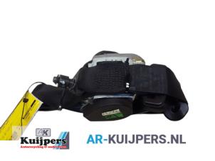 Usados Cinturón de seguridad derecha delante Opel Agila (A) 1.2 16V Precio € 30,00 Norma de margen ofrecido por Autorecycling Kuijpers