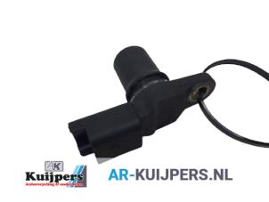 Usados Sensor de árbol de levas Nissan Micra (K12) 1.5 dCi 82 Precio € 10,00 Norma de margen ofrecido por Autorecycling Kuijpers