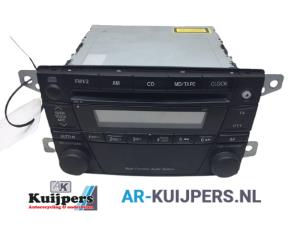 Usados Reproductor de CD y radio Mazda Premacy 1.8 16V Precio € 40,00 Norma de margen ofrecido por Autorecycling Kuijpers