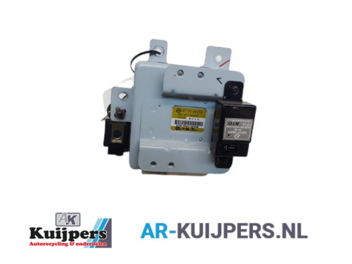 Używane Modul alarmu Ssang Yong Kyron 2.0 M 200 Xdi 16V 4x2 Cena € 40,00 Procedura marży oferowane przez Autorecycling Kuijpers