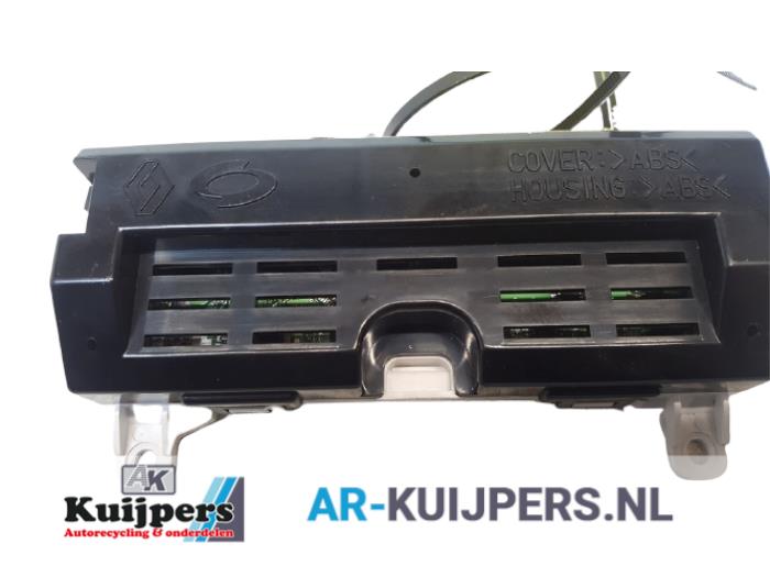 Begagnade Sensor (övriga) Renault Koleos I 2.5 16V Pris € 30,00 Marginaltabell erbjuds av Autorecycling Kuijpers