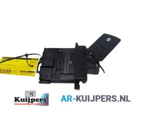 Used Card reader (lock) Renault Koleos I 2.5 16V Price € 95,00 Margin scheme offered by Autorecycling Kuijpers