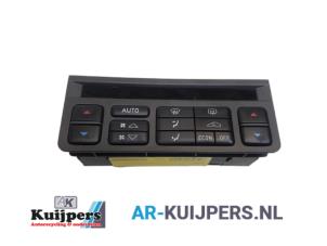 Usagé Panneau climatronic Saab 9-5 (YS3E) 2.3t 16V Prix € 30,00 Règlement à la marge proposé par Autorecycling Kuijpers
