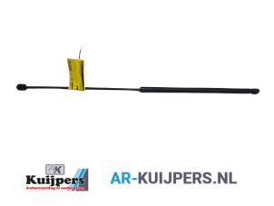 Used Rear gas strut, right Saab 9-5 (YS3E) 2.3t 16V Price € 15,00 Margin scheme offered by Autorecycling Kuijpers